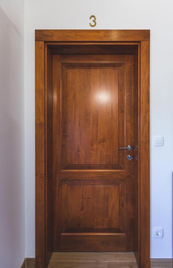Vinea Apartmani Umag, Ulica G Garibaldia 2 Buitenkant foto