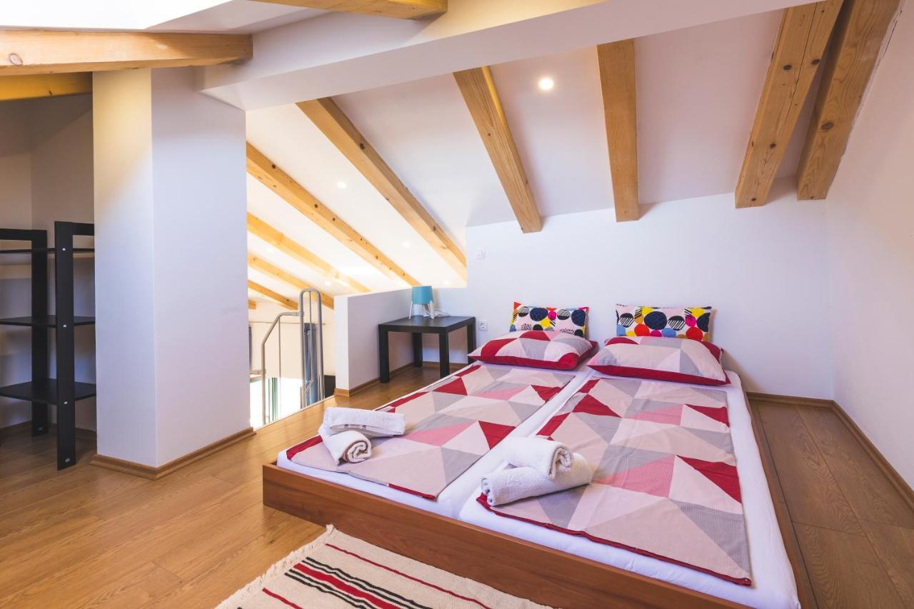 Vinea Apartmani Umag, Ulica G Garibaldia 2 Buitenkant foto